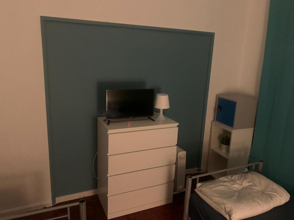 Rostelbem Guesthouse Lisbon Bagian luar foto