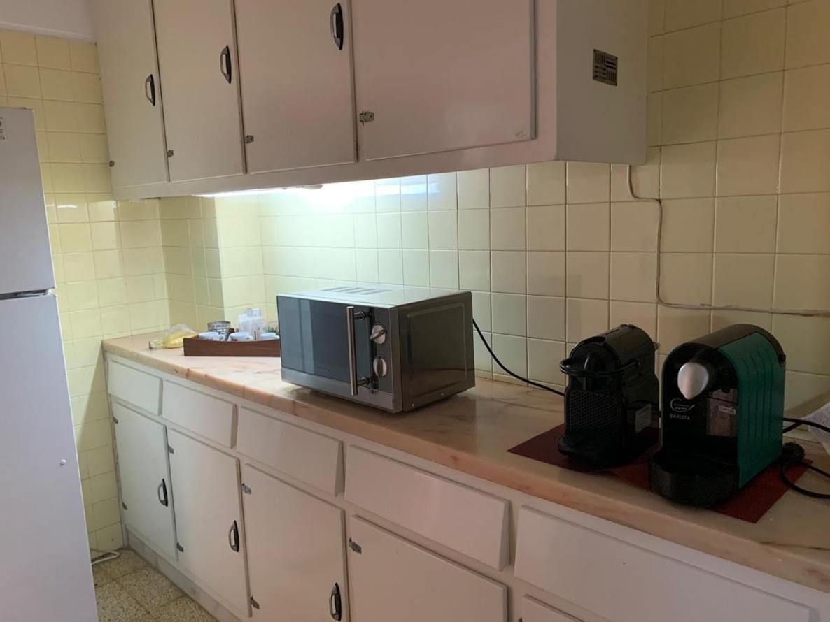 Rostelbem Guesthouse Lisbon Bagian luar foto